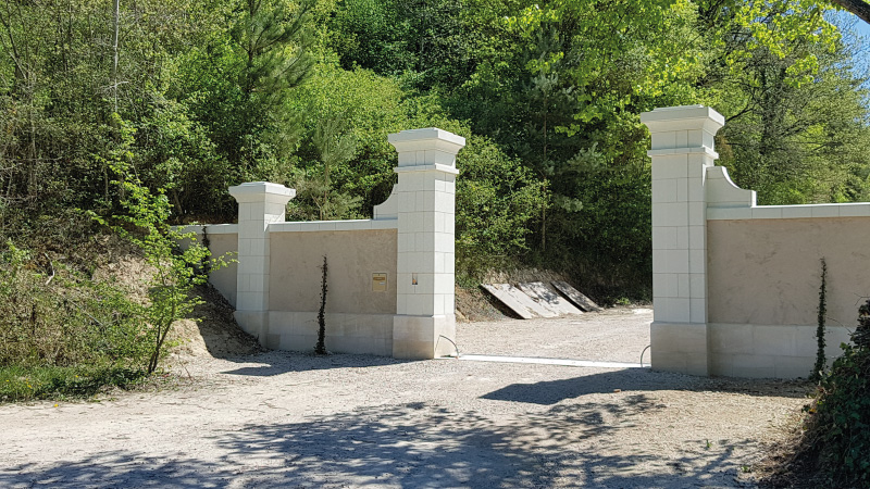 soupiron-portail-taille de pierre romorantin